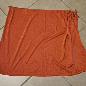 Land' End women's sarong bathing suit cover-up. Size L/XL.